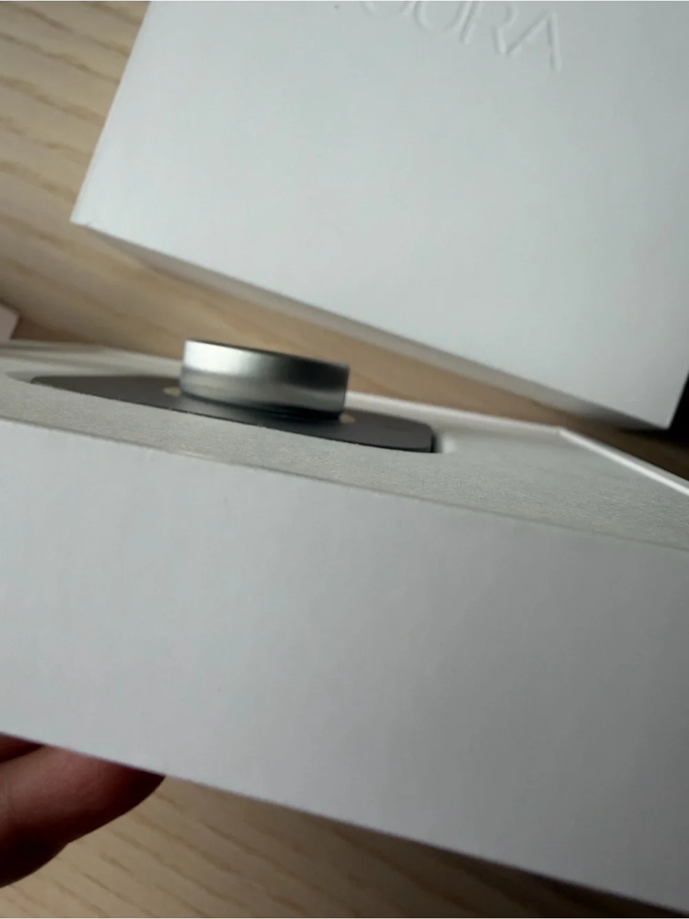 Oura Ring 4 Smart Ring - Brushed Silver, Size 8 (Full Kit / Open Box)